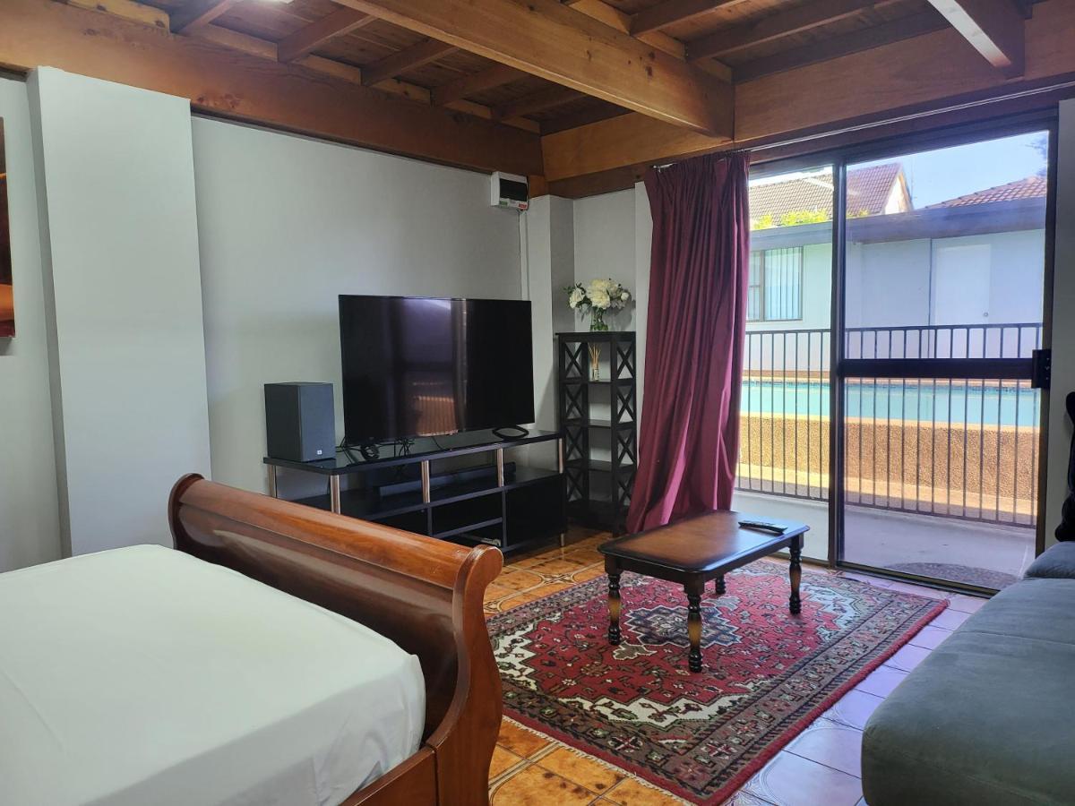 T&V Suites 温莎 外观 照片