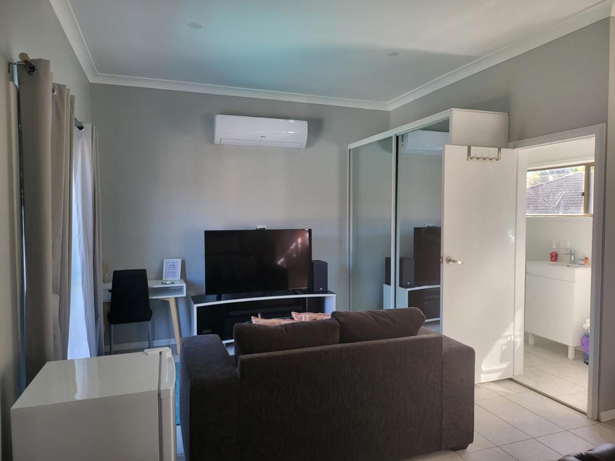 T&V Suites 温莎 外观 照片
