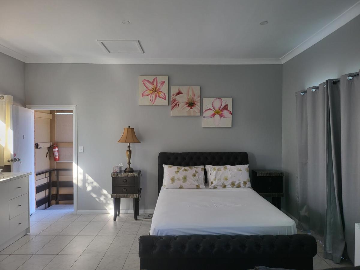 T&V Suites 温莎 外观 照片